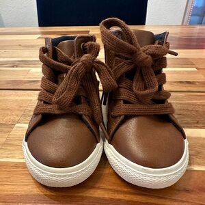 Cat and Jack tan boots 6c